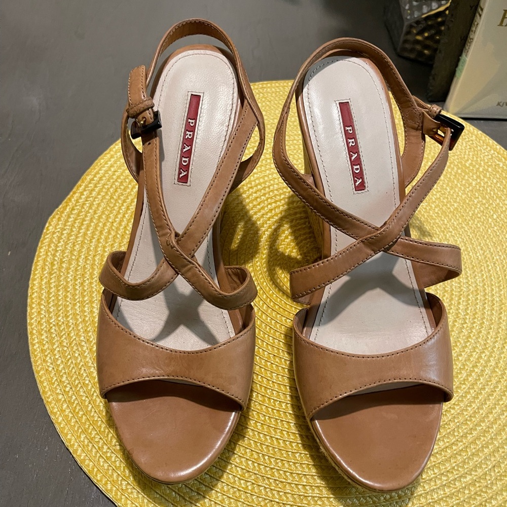 Prada Tan Sandals with Elegant Leather Straps
